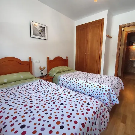 아파트 Conques Linsoles / Benasque